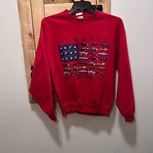 Vintage Classic Pickup Trucks American Flag Red Crewneck Sweatshirt Size medium